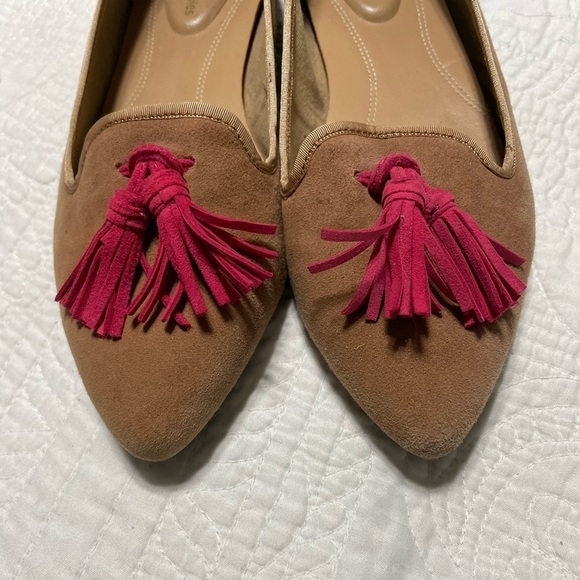 Hush Puppies Women's Sadie Tassel Slipon Loafer Flat, Size 7 - Picture 4 of 8